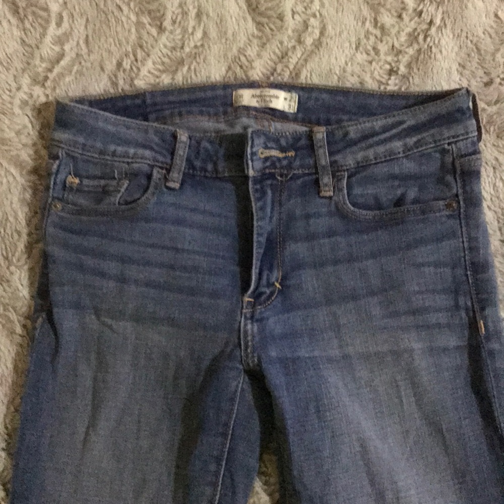 Jeans - Picture 2 of 3